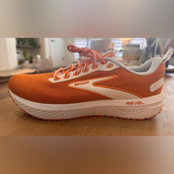 Brooks Revel 6 size men's 11.5 - Picture 5 of 8